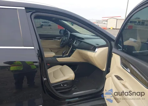 2017 Cadillac Xt5 Standard z USA, uszkodzony, nr VIN 1GYKNARSXHZ209347